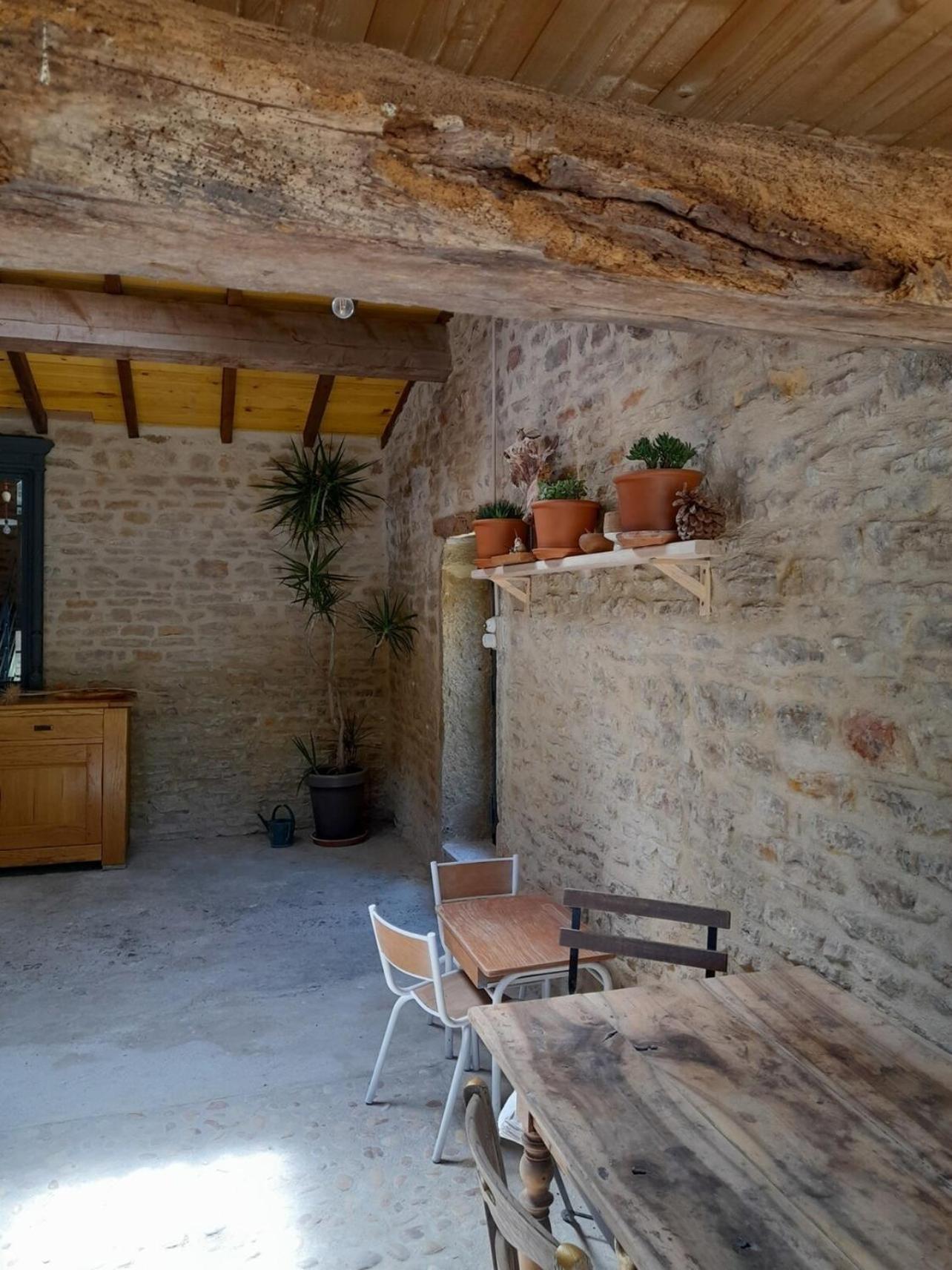 At The End Of The World -Bussires Burgundy Villa Bussieres  Exterior foto